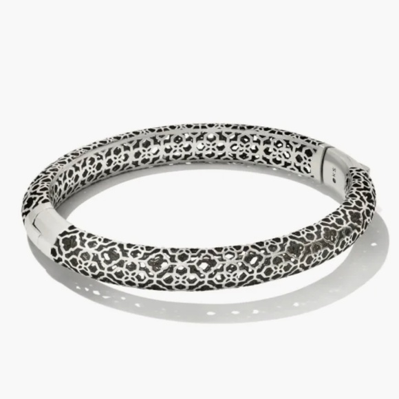 Kendra Scott Abbie Bangle Bracelet in Vintage Silver, Size M/L - Picture 1 of 16